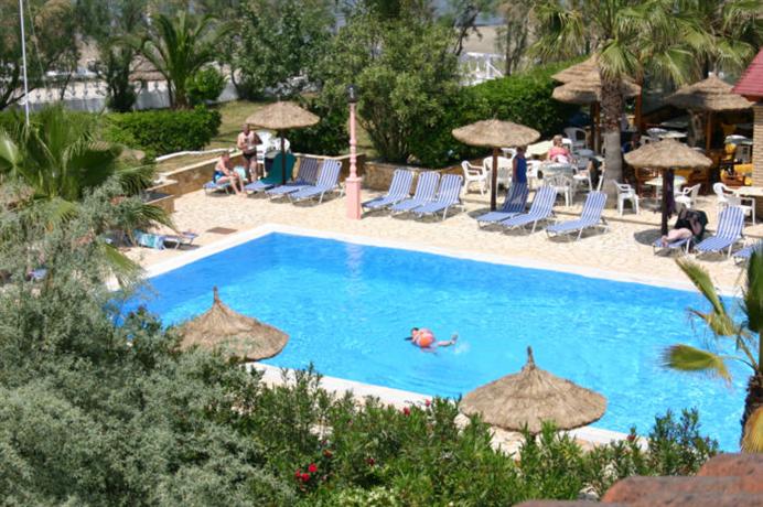 Angela Beach Hotel