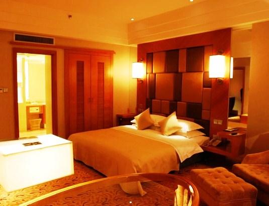Yinlong Hotel