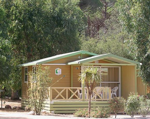 Camping La Pinède