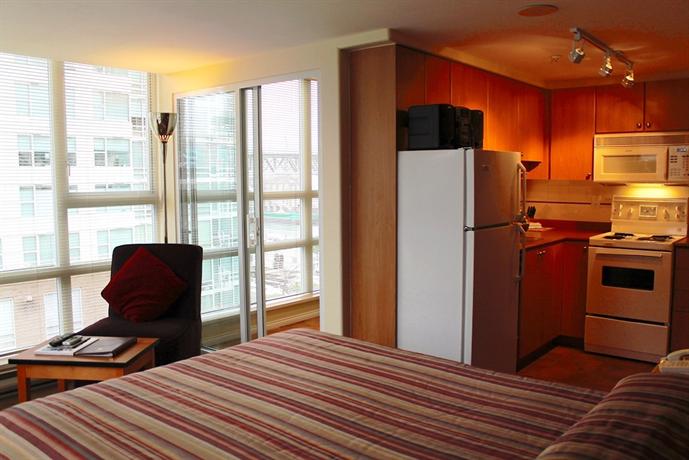 910 Beach Apartment Hotel Vancouver Compare Deals About 910 Beach Apartment Hotel