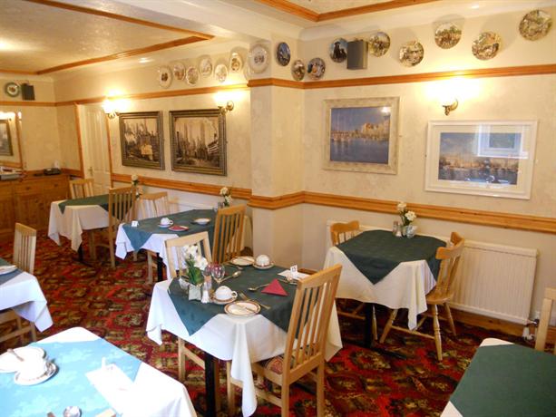  Gordon  Hotel  Scarborough Compare Deals