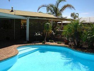 Kalbarri Nautilus Retreat B&B,Kalbarri:Photos,Reviews,Deals