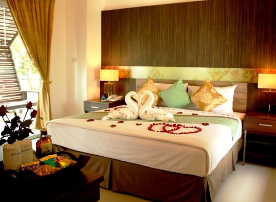 Best Guest Friendly Hotels in Koh Samui - Al's Laemson Resort - Bedroom