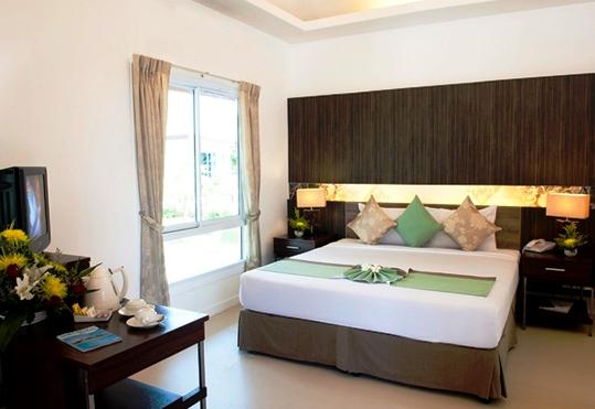 Best Guest Friendly Hotels in Koh Samui - Al's Laemson Resort - Bedroom