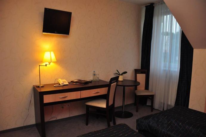 Cztery Pory Roku Hotel Glogow Malopolski