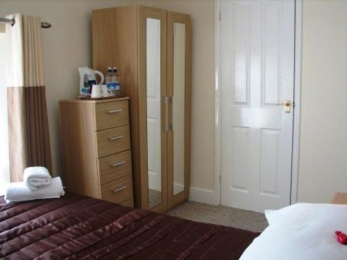 Wensum Guest House Norwich Compare Deals - 