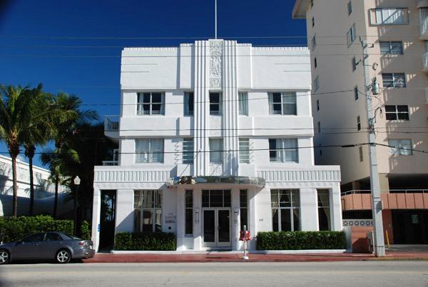The Savoy Hotel Miami Beach Compare Deals About The Savoy Hotel