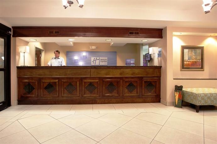 Holiday Inn Express Hotel & Suites Murrells Inlet