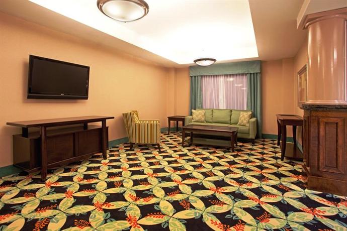 Holiday Inn Express Hotel & Suites Murrells Inlet