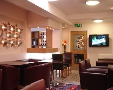 Queensgate Hotel Peterborough