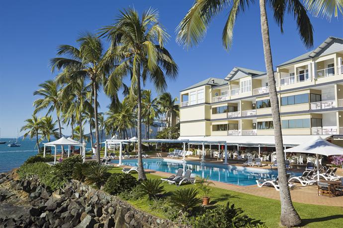 Coral Sea Resort Airlie Beach Compare Deals   HI145068014 