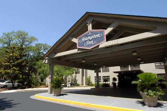 Hampton Inn Hilton Head, Hilton Head Island - Compare Deals