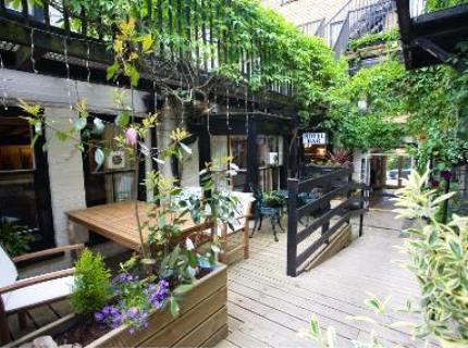 Crown And Cushion Hotel Chipping Norton Compare Deals About Crown And Cushion Hotel Chipping Norton