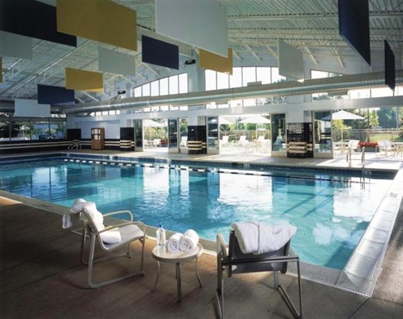 chicago spa package Chicago,  & Eaglewood Itasca Compare Deals Resort  Spa