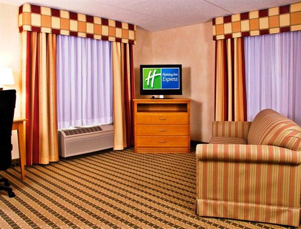 Holiday Inn Express Hotel & Suites Ann Arbor