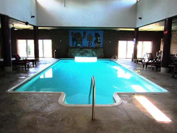 Stoney Creek Hotel And Conference Center Quincy Compare Deals