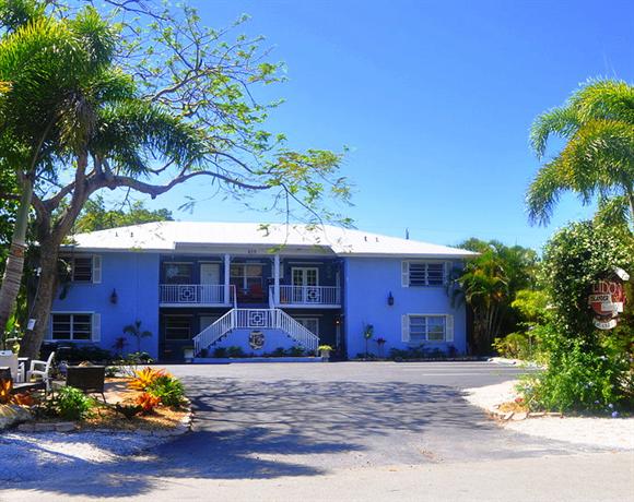 Lido Islander Inn
