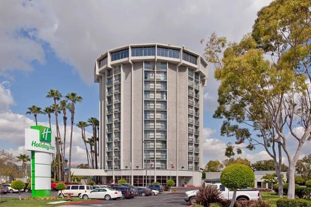 Holiday Inn Long Beach Airport Compare Deals About Holiday Inn Long Beach Airport