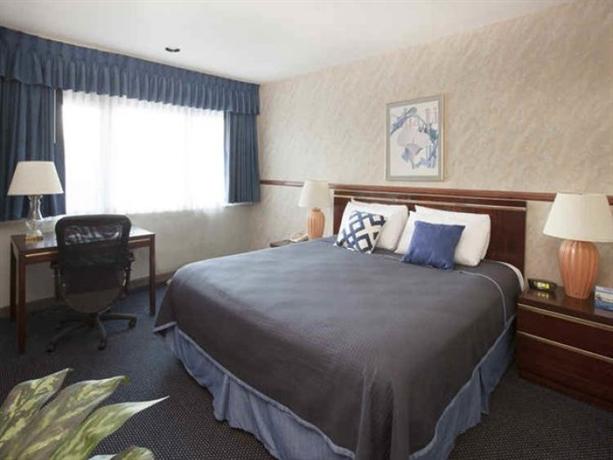 Travelodge Hotel at LAX