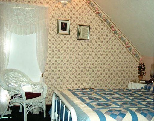 Prospect Historic Hotel Motel And Dinner House Compare Deals