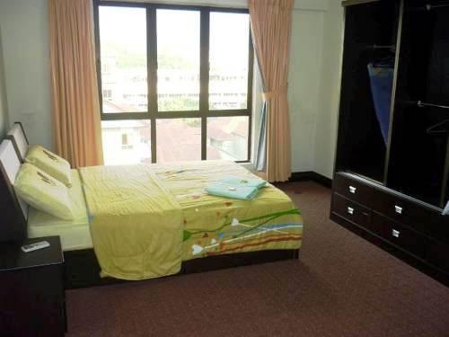 KK 스테이 레지던스 @ 마리나 코트, KK Stays Residence @ Marina Court Condominium