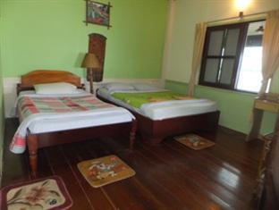 Anouxa Riverview Guesthouse