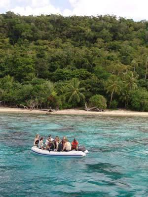 Tranquillity Island Lodge Moso Island