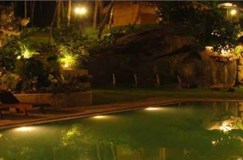 Rock Chalet Hotel Kaduwela - Compare Deals