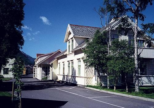 Fru Haugans Hotel Mosjoen