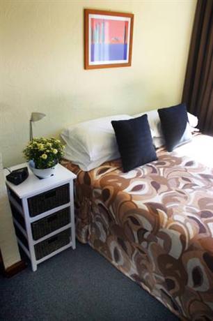 Aaa Mana Motel Porirua Compare Deals - 