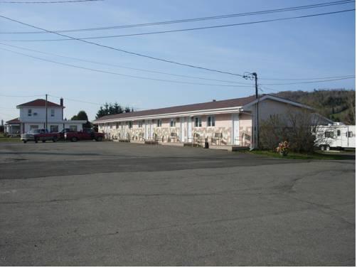 Rose Motel Cabins Edmundston Compare Deals