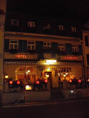 더 호텔 레스토랑 아르부르크, The Hotel Restaurant Aarburg