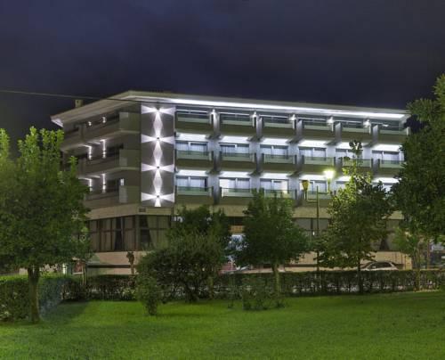 Levadia Hotel