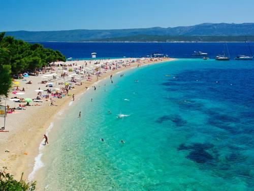 Zlatni Rat Beach Hotel Bol Compare Deals Zlatni Rat Beach Hotel