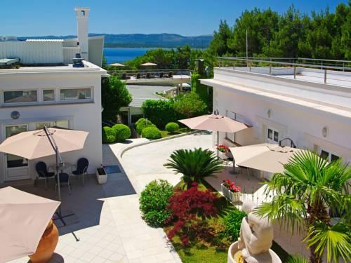 Zlatni Rat Beach Hotel Bol Compare Deals About Zlatni Rat Beach Hotel