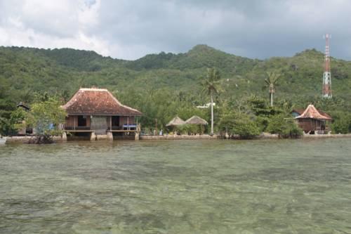 Omah Alchy Cottages Karimun Jawa Compare Deals