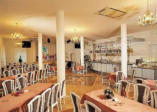 Haus Sonnenschein Hennef Compare Deals