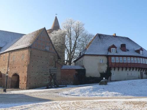 Hotel And Burggasthof Zur Alten Münze Burg Stargard