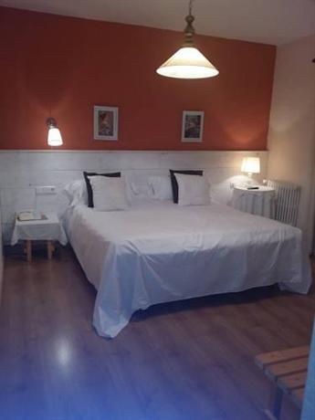 Hostal Pedraforca Macaners