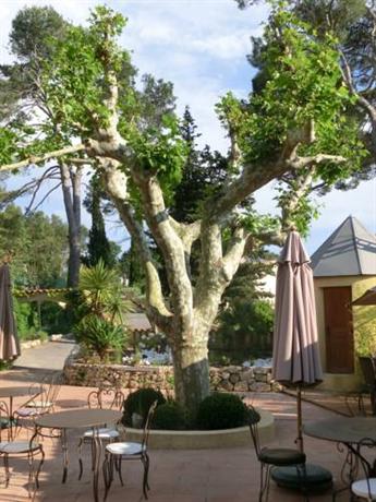 Hostellerie La Bastide De Cabries