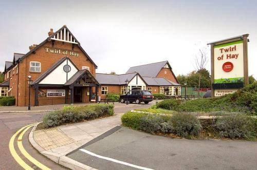 Premier Inn Central South East Chester, Great Boughton - Compare Deals