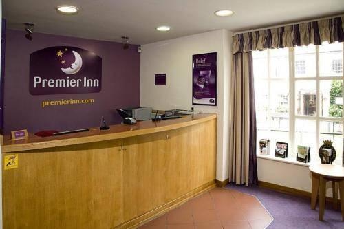 Premier Inn Central Epsom