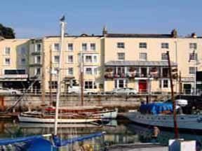 Find Hotel In Port Of Ramsgate Deals And S Findhotel The Oak Hotel