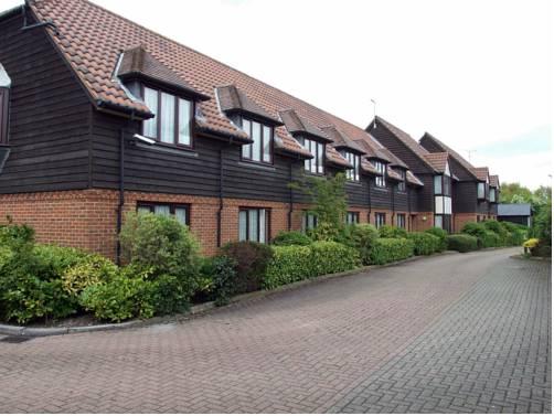 Find Hotel In Dutch Cottage Deals And S Findhotel The Chichester Hotel