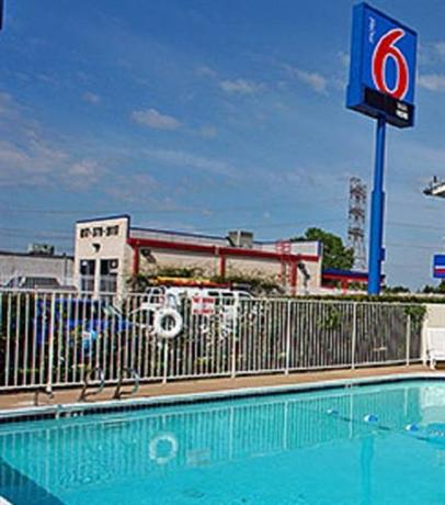 Motel 6 North Fort Worth