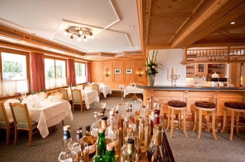 Hotel Haus Homann Samnaun Compare Deals