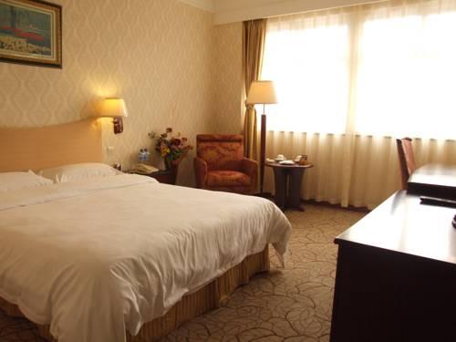 Eastern Light International Hotel Qingdao Compare Deals - 