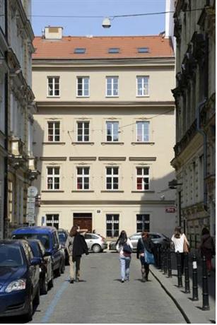 에쿼티 포인트 프라하, Equity Point Prague