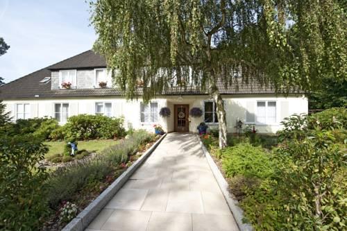Boutiquehotel Das Haus Am Walde Bad Bevensen Compare Deals
