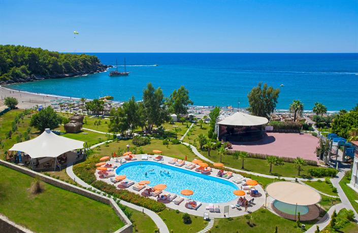 Justiniano Deluxe Resort, Okurcalar - Compare Deals
